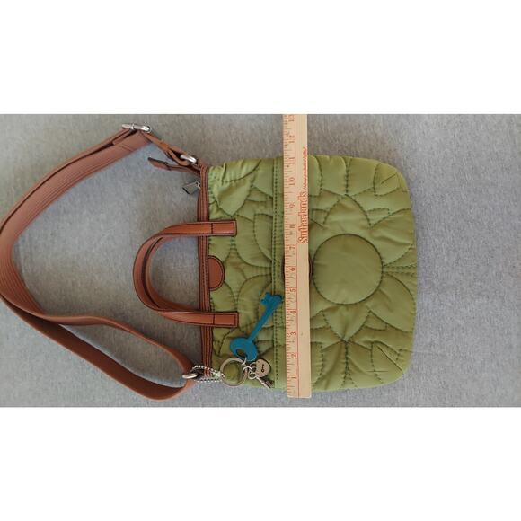 Fossil Crossbody Quilted Textile Cow Hide Leather 2 Keys and Lock Charm Handbag - Picture 4 of 9